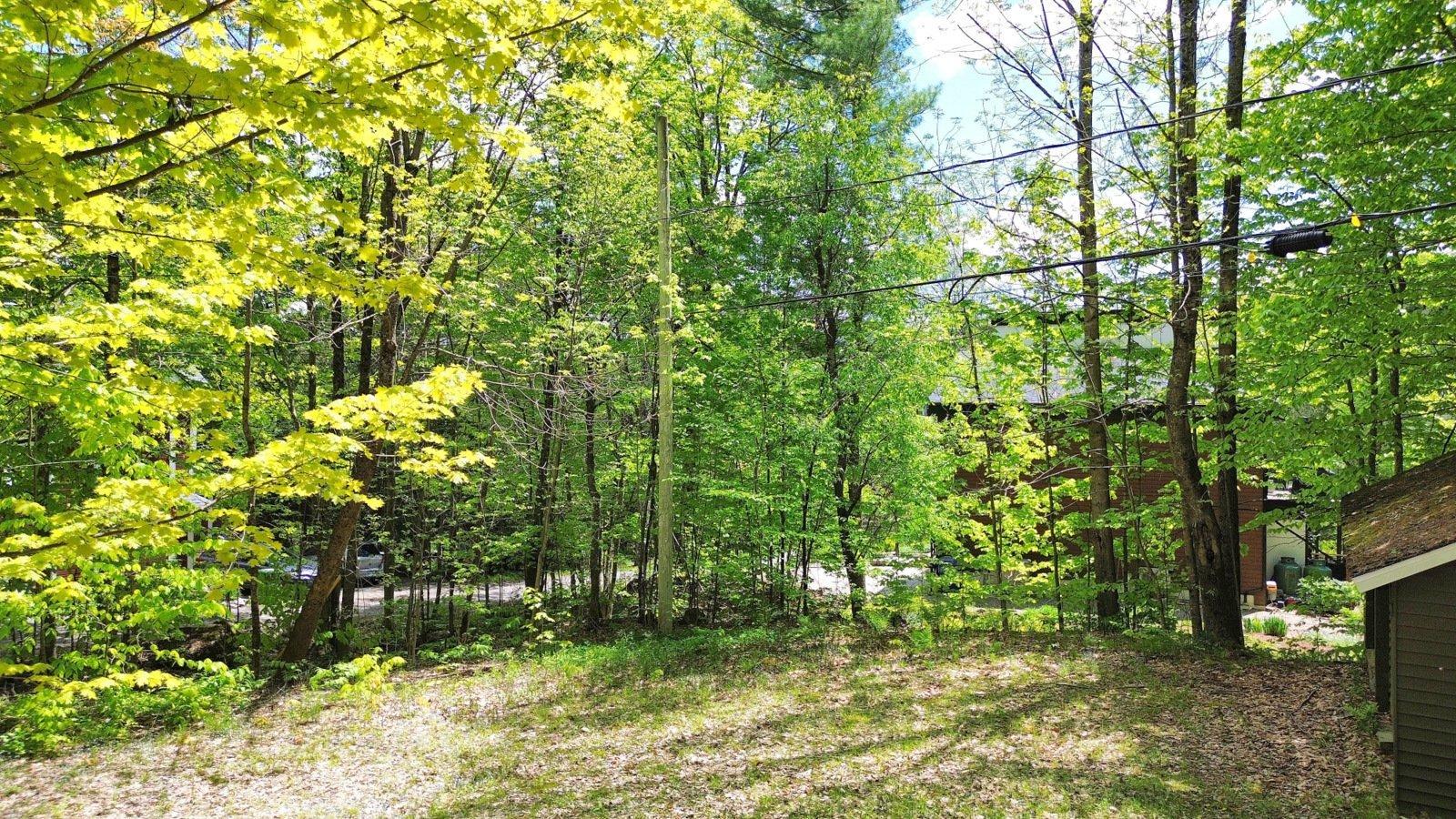 









23


Ch. du Rivage

,
Austin,




QC
J0B1B0

