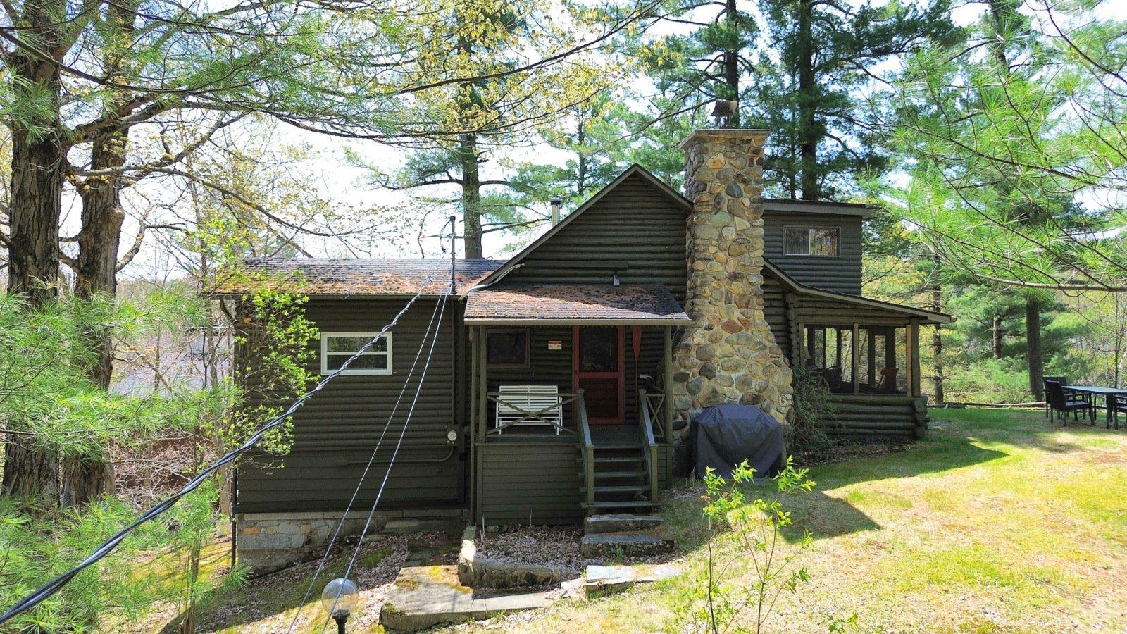 









23


Ch. du Rivage

,
Austin,




QC
J0B1B0

