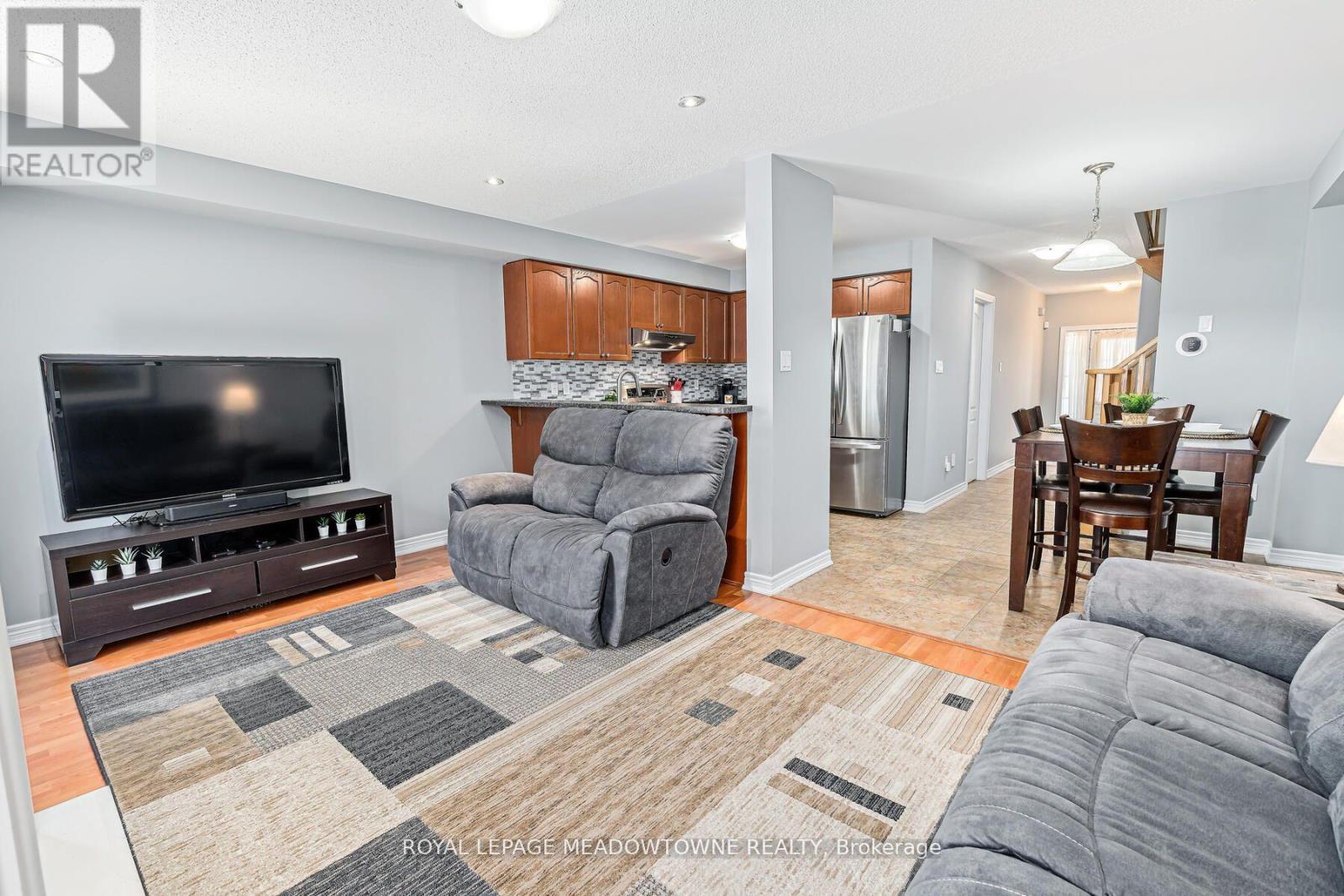 












102 CEDARBROOK ROAD

,
Brampton,




Ontario
L6R0W4

