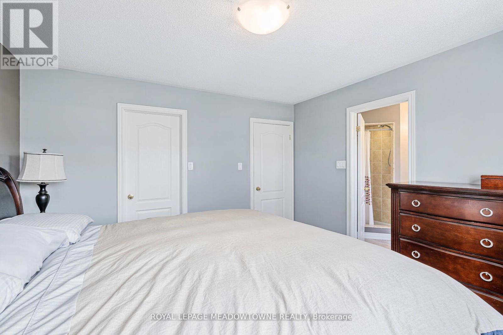 












102 CEDARBROOK ROAD

,
Brampton,




Ontario
L6R0W4

