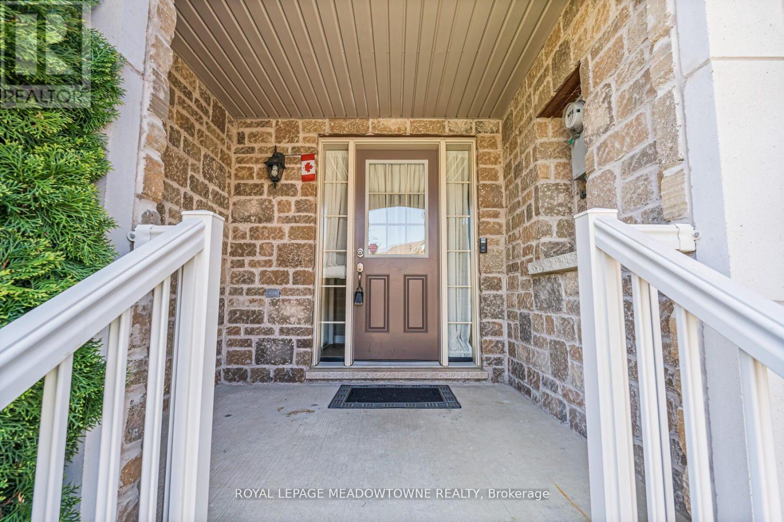 












102 CEDARBROOK ROAD

,
Brampton,




Ontario
L6R0W4

