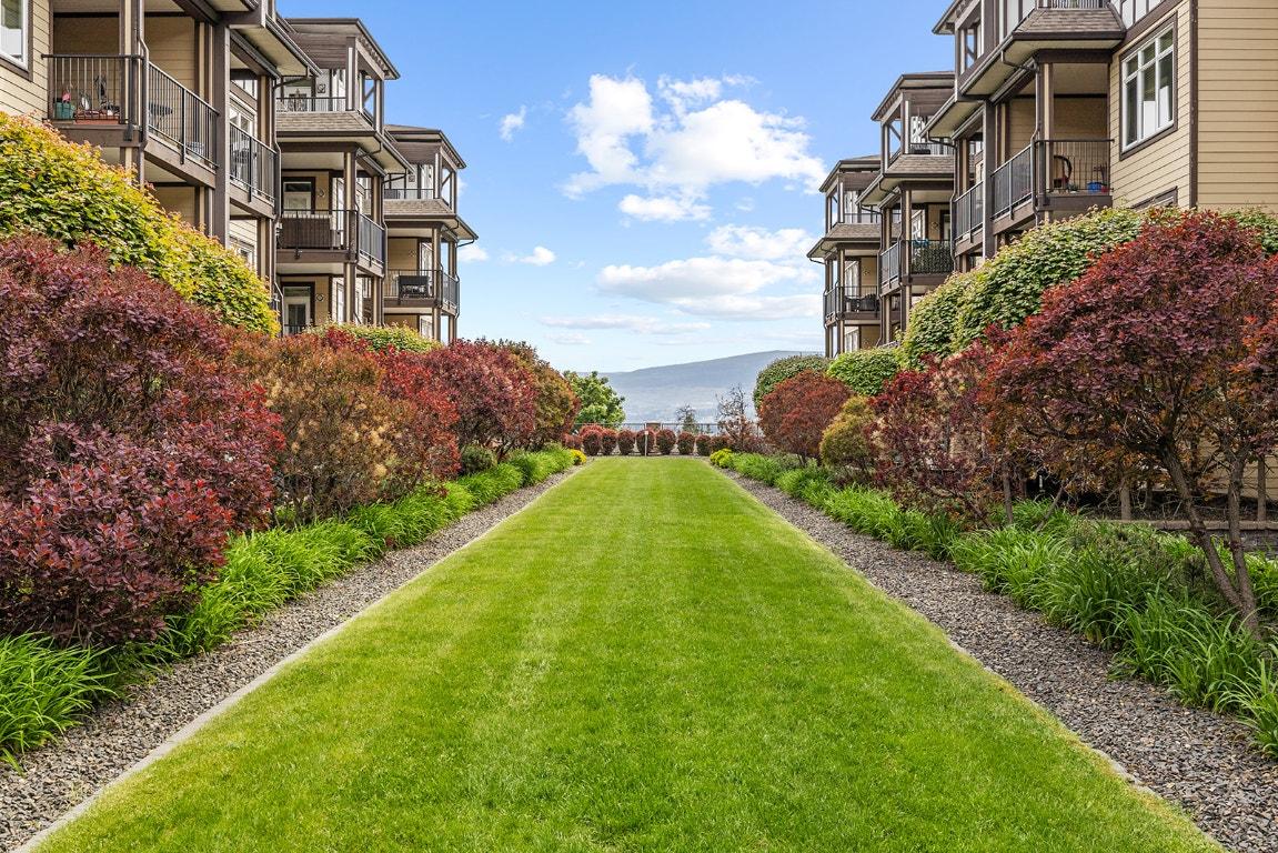 









3842


Old Okanagan

Highway, 4108,
West Kelowna,




BC
V4T 3G7

