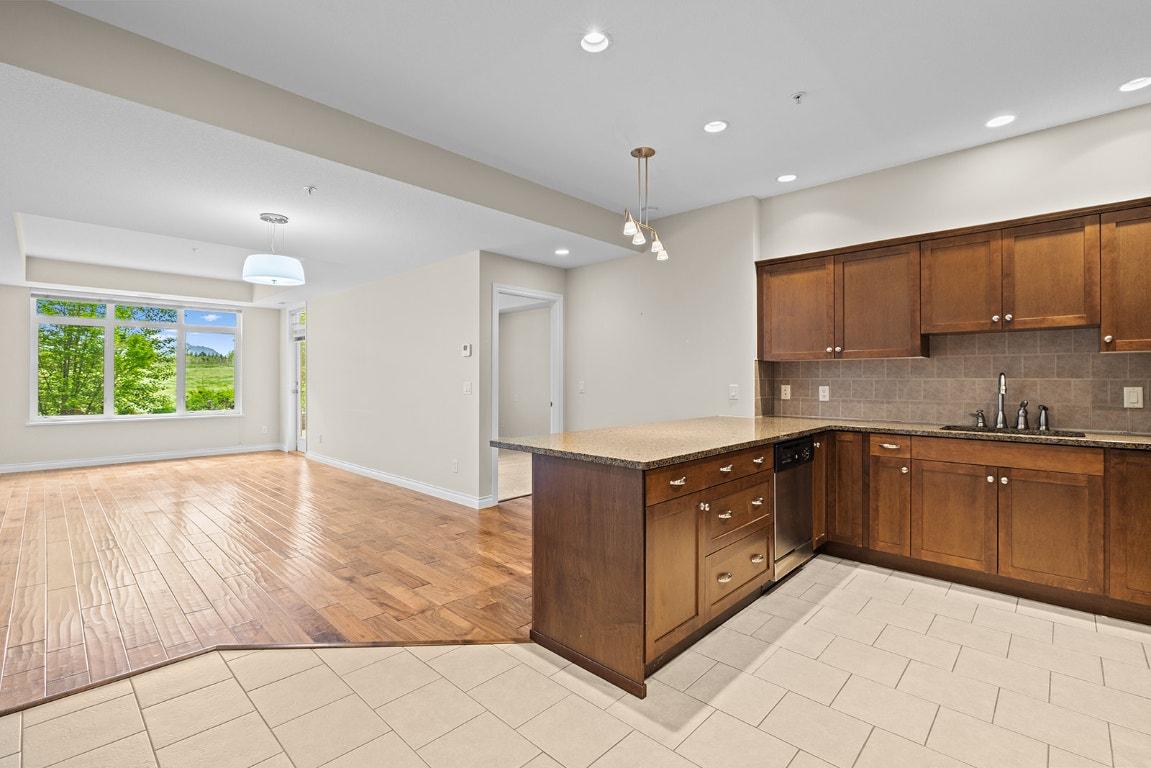









3842


Old Okanagan

Highway, 4108,
West Kelowna,




BC
V4T 3G7

