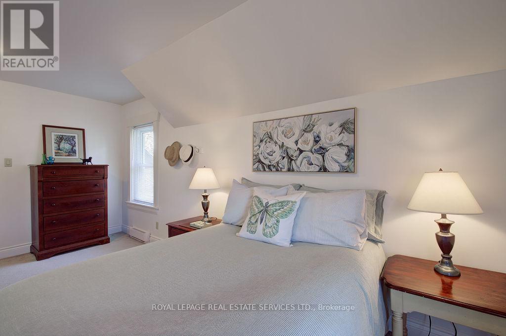 












960 HURON TERRACE

,
Kincardine,




Ontario
N2Z2Y1

