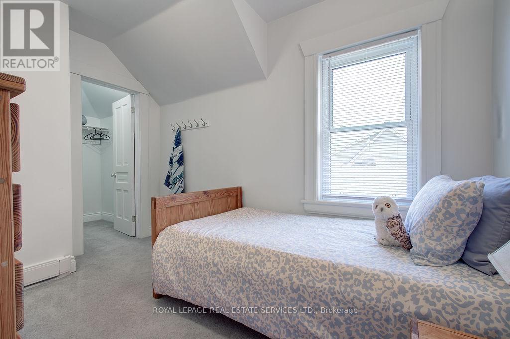 












960 HURON TERRACE

,
Kincardine,




Ontario
N2Z2Y1

