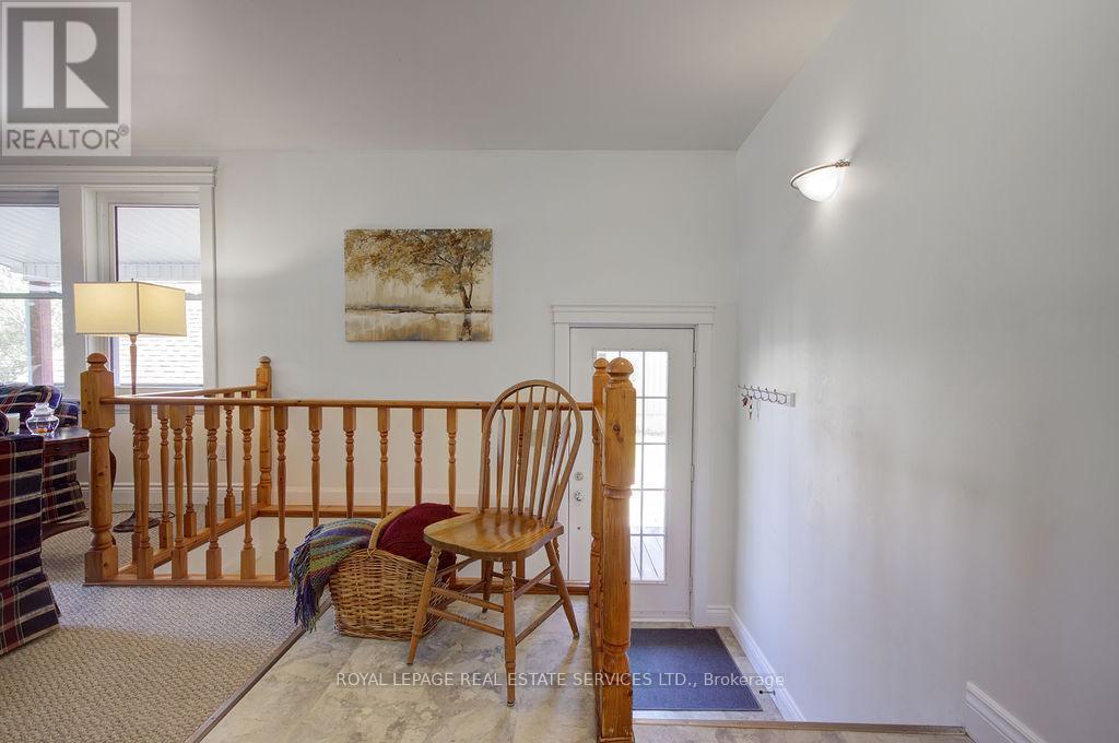 












960 HURON TERRACE

,
Kincardine,




Ontario
N2Z2Y1


