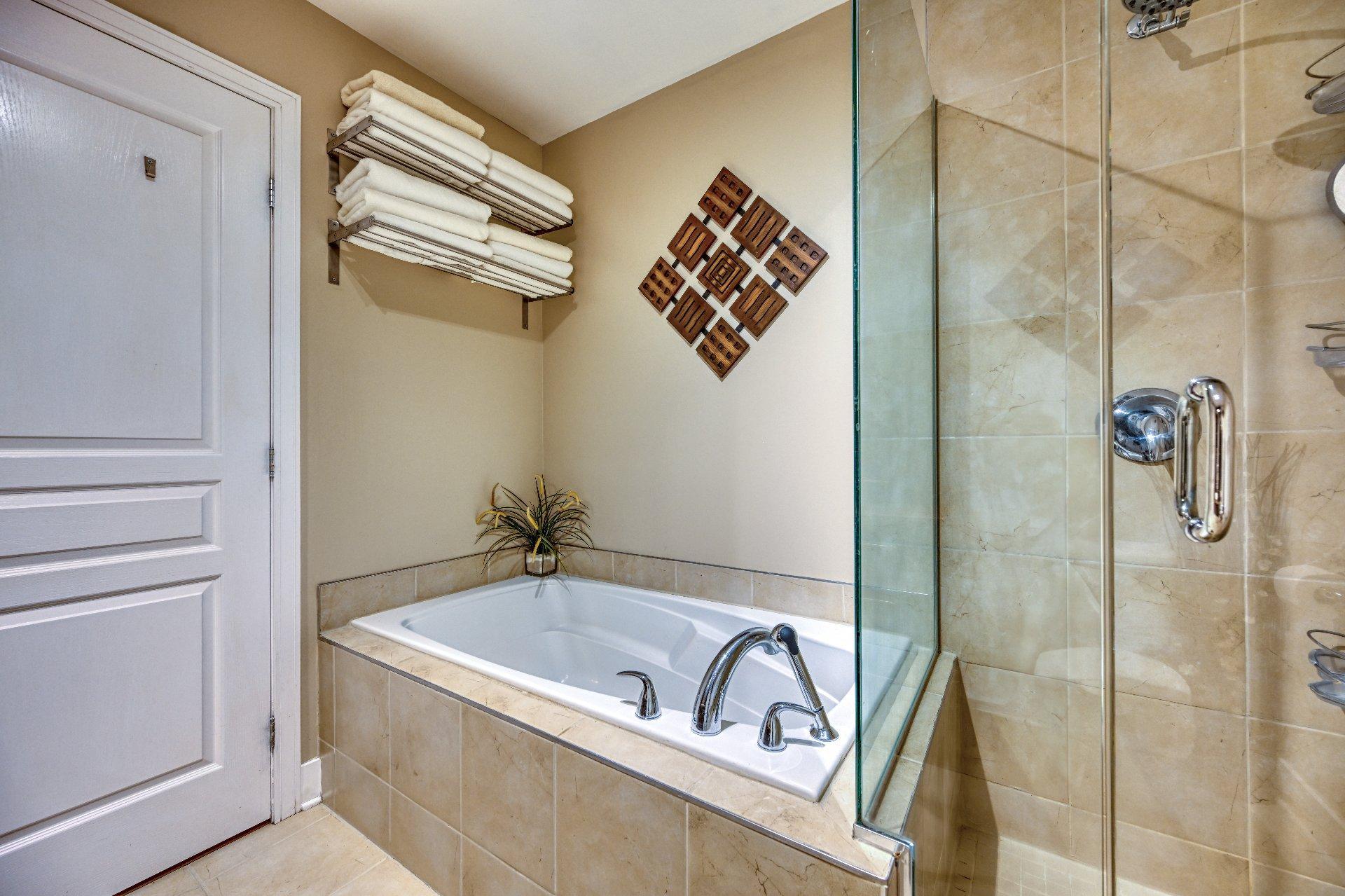 









700


Boul. Lucille-Teasdale

, 306,
Terrebonne (Lachenaie),




QC
J6V0A5

