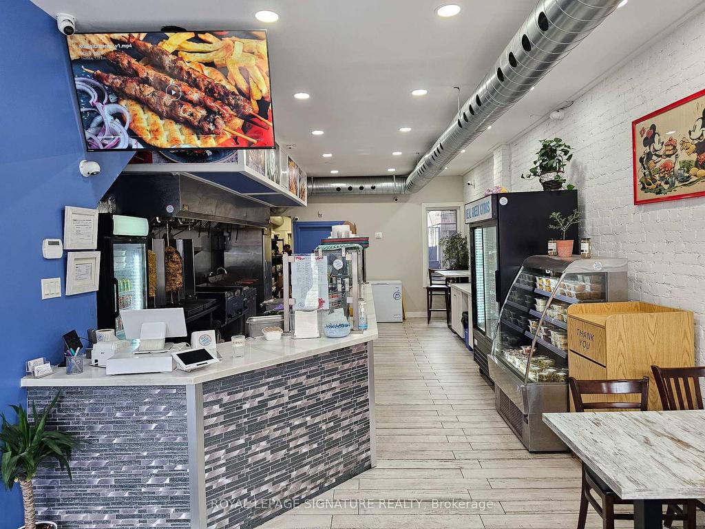 









731


Queen

Street East,
Toronto,




ON
M4M 1H1

