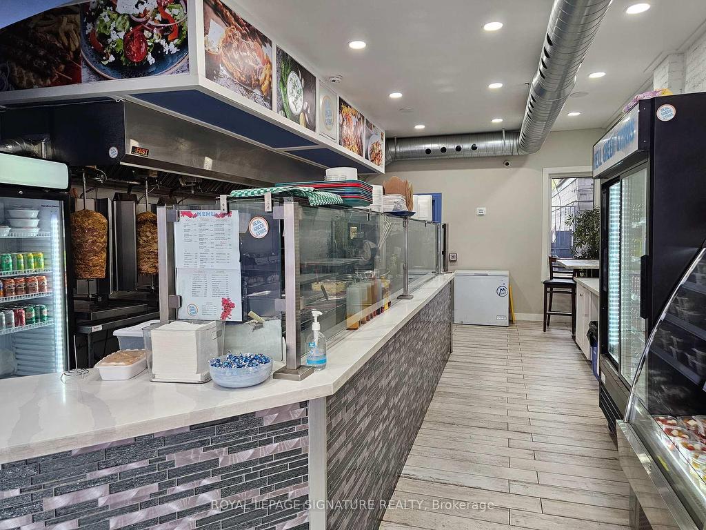 









731


Queen

Street East,
Toronto,




ON
M4M 1H1

