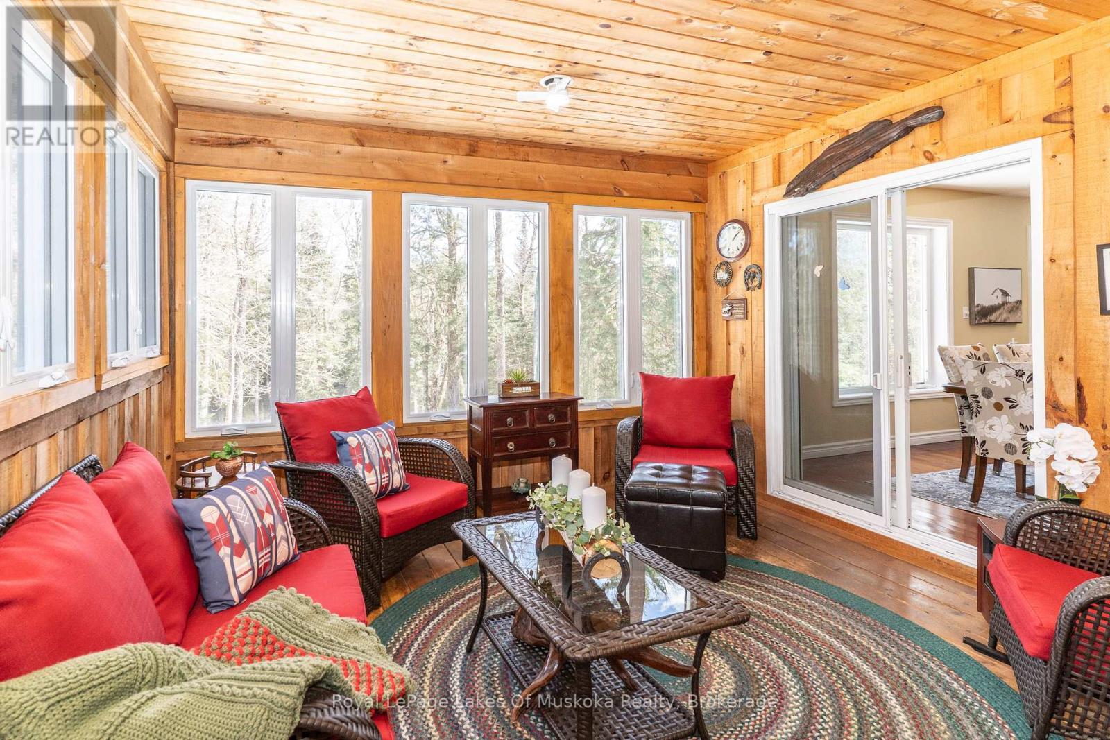 












171 RIVER VALLEY DRIVE

,
Huntsville (Stephenson),




Ontario
P0B1L0

