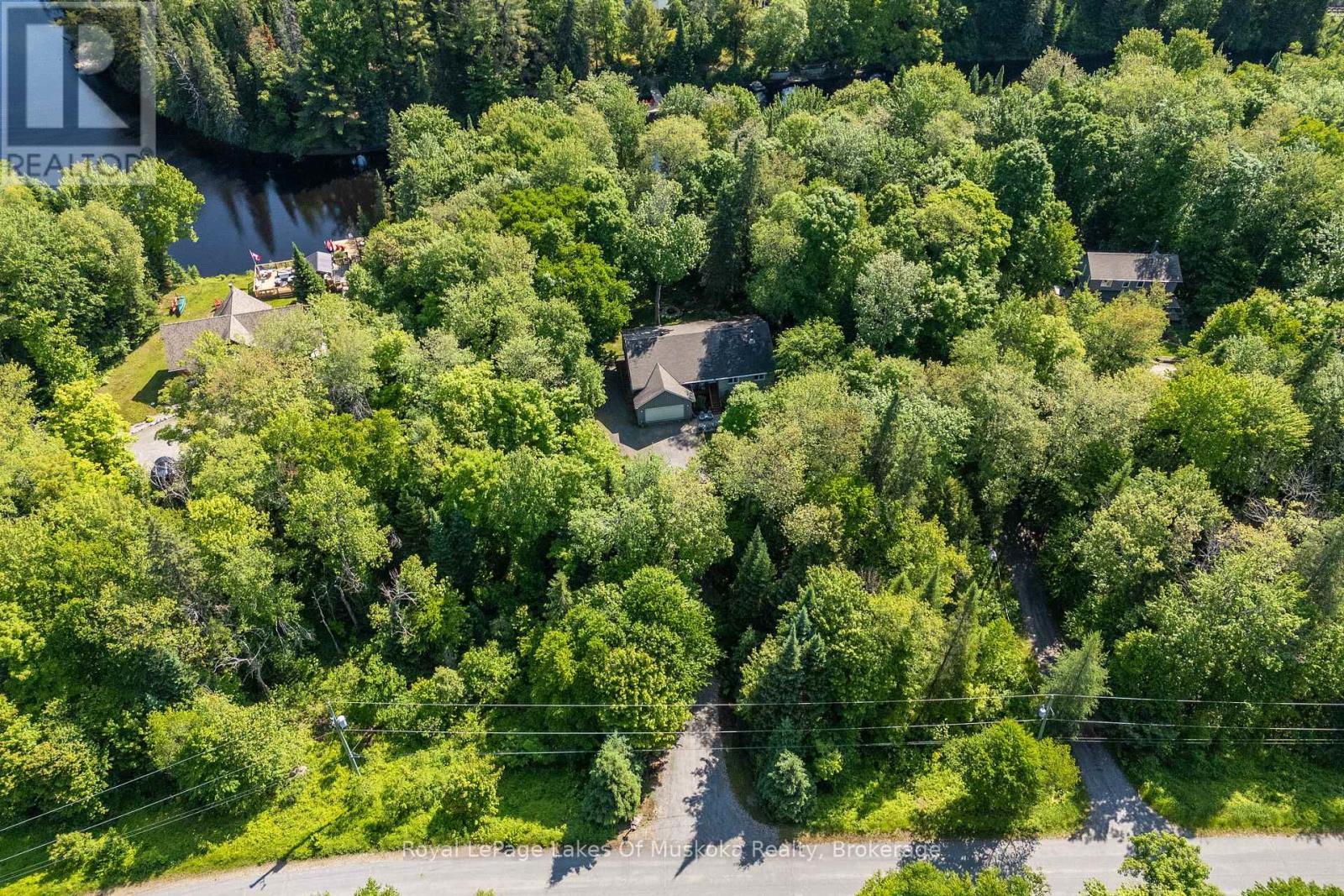 












171 RIVER VALLEY DRIVE

,
Huntsville (Stephenson),




Ontario
P0B1L0

