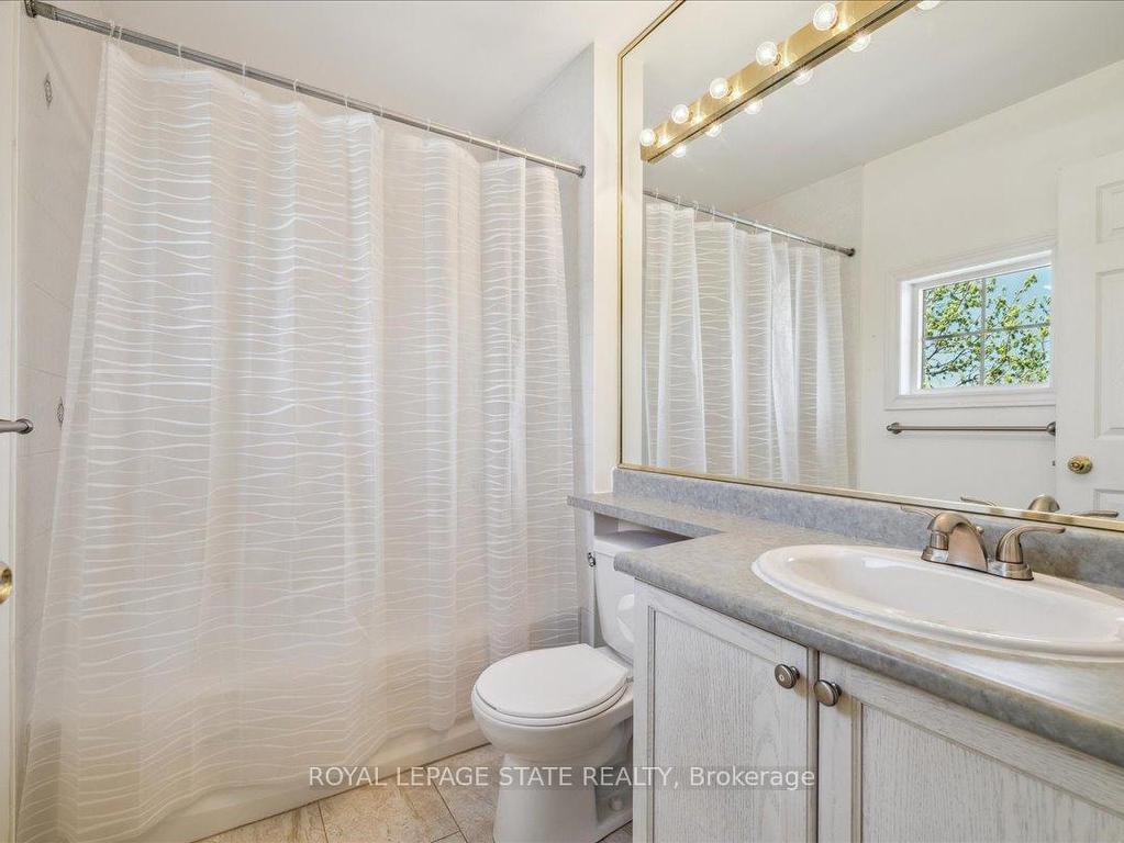 









100


Beddoe

Drive, 16,
Hamilton,




ON
L8P 4Z2

