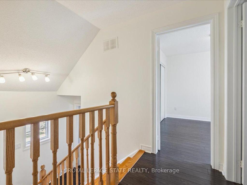









100


Beddoe

Drive, 16,
Hamilton,




ON
L8P 4Z2

