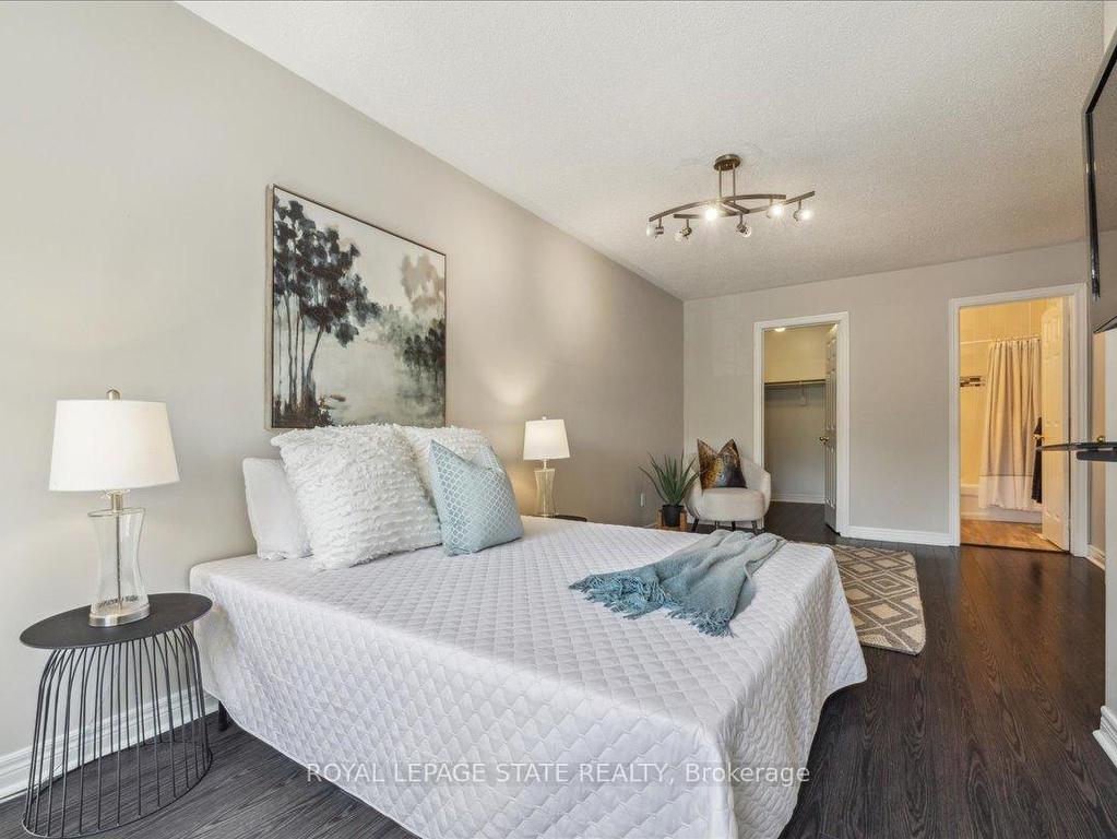 









100


Beddoe

Drive, 16,
Hamilton,




ON
L8P 4Z2

