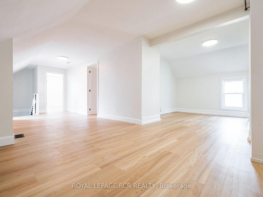 









95


Mill

Street, Upper,
Orangeville,




ON
L9W 2M9

