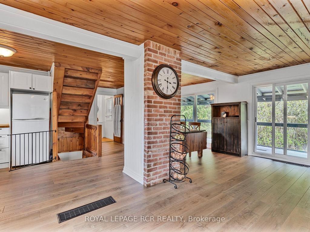 









17329


Shaws Creek

Road,
Caledon,




ON
L7K 0E8

