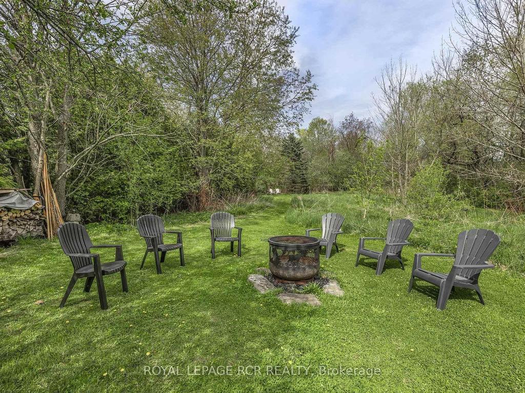 









17329


Shaws Creek

Road,
Caledon,




ON
L7K 0E8

