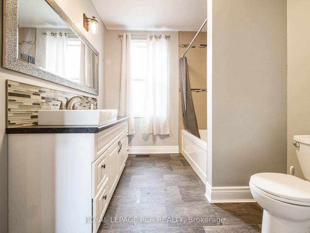 









95


Mill

Street, Main,
Orangeville,




ON
L9W 2M9

