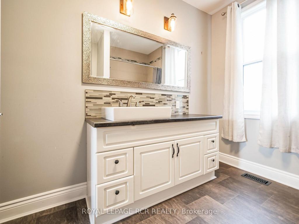 









95


Mill

Street, Main,
Orangeville,




ON
L9W 2M9


