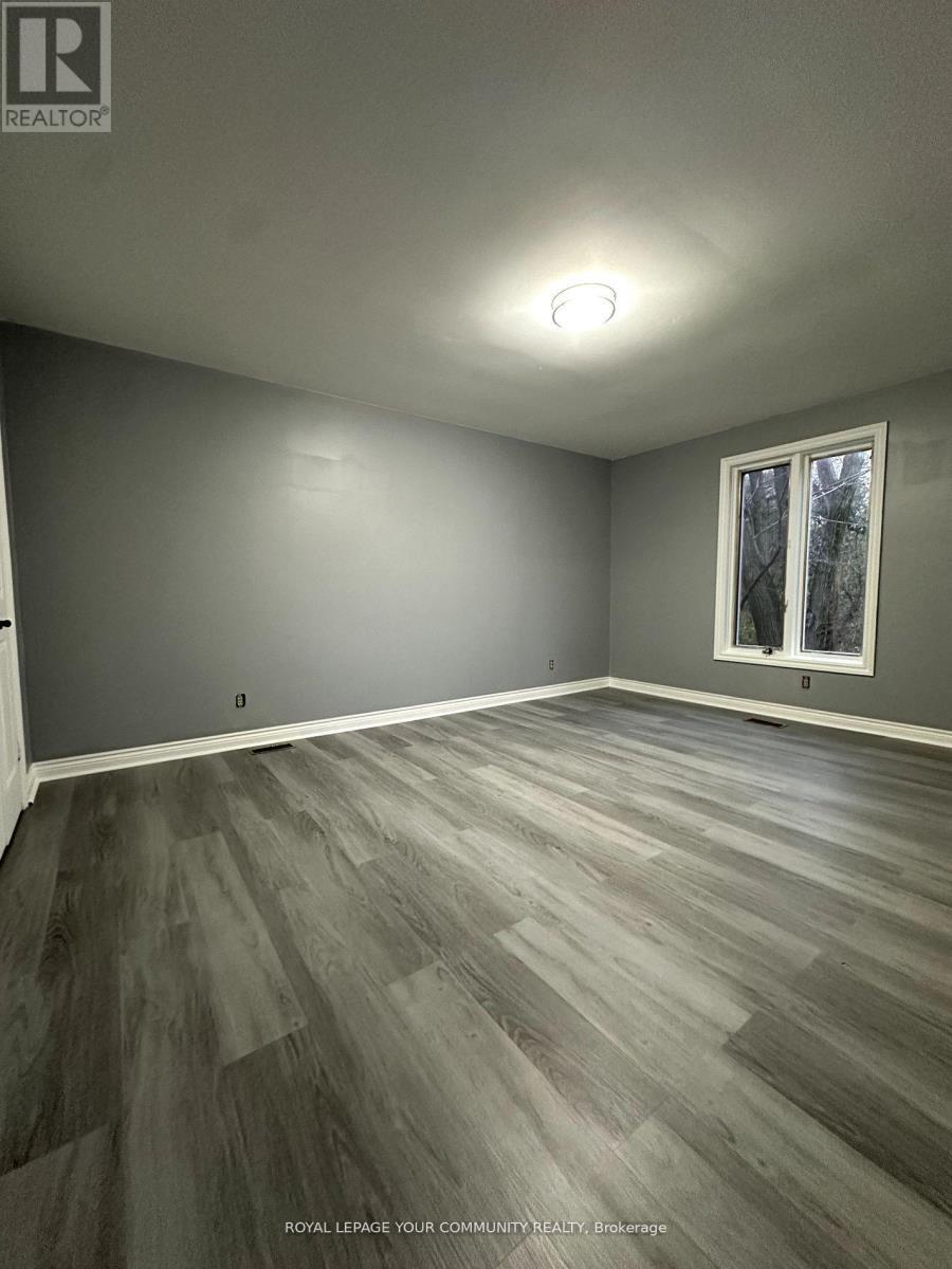 












136 ARNOLD CRESCENT

,
Richmond Hill,




Ontario
L4C3R8


