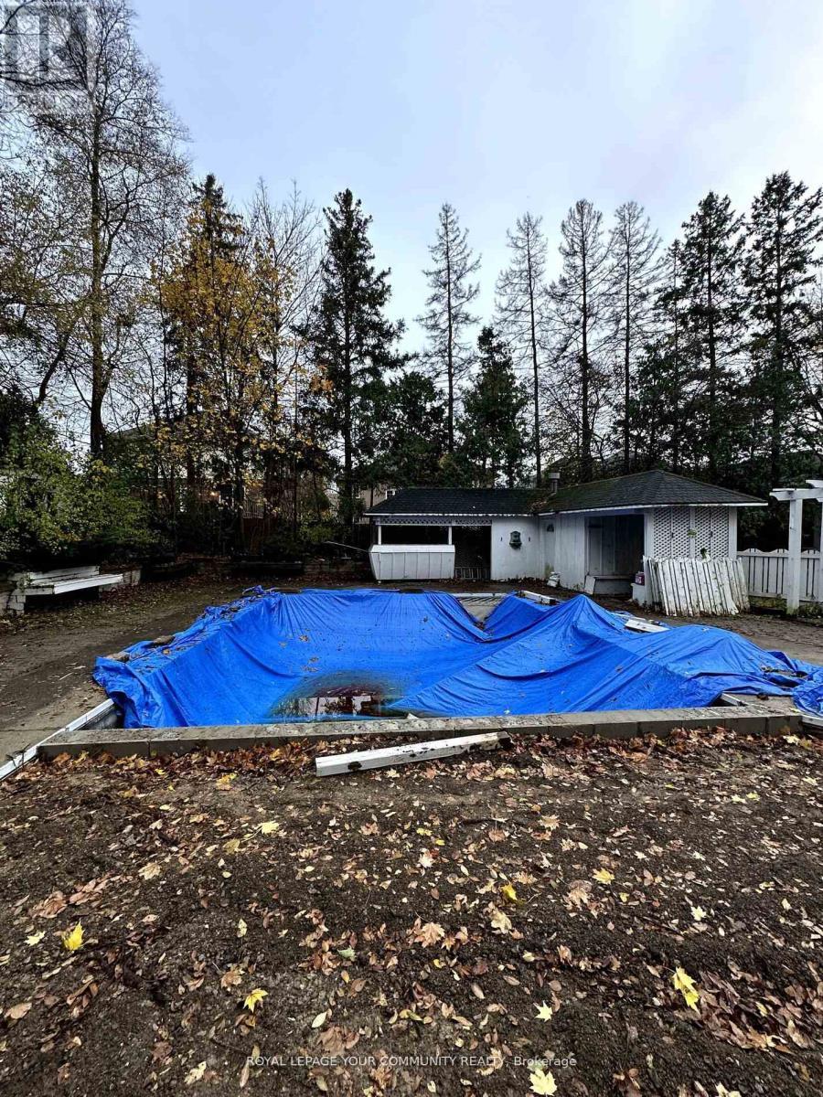 












136 ARNOLD CRESCENT

,
Richmond Hill,




Ontario
L4C3R8

