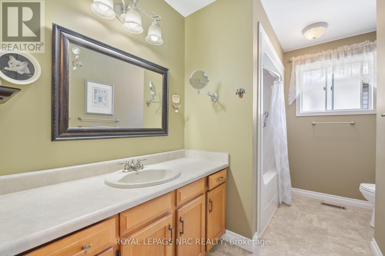 












47 MARLEY CRESCENT

,
Haldimand,




Ontario
N0A1J0

