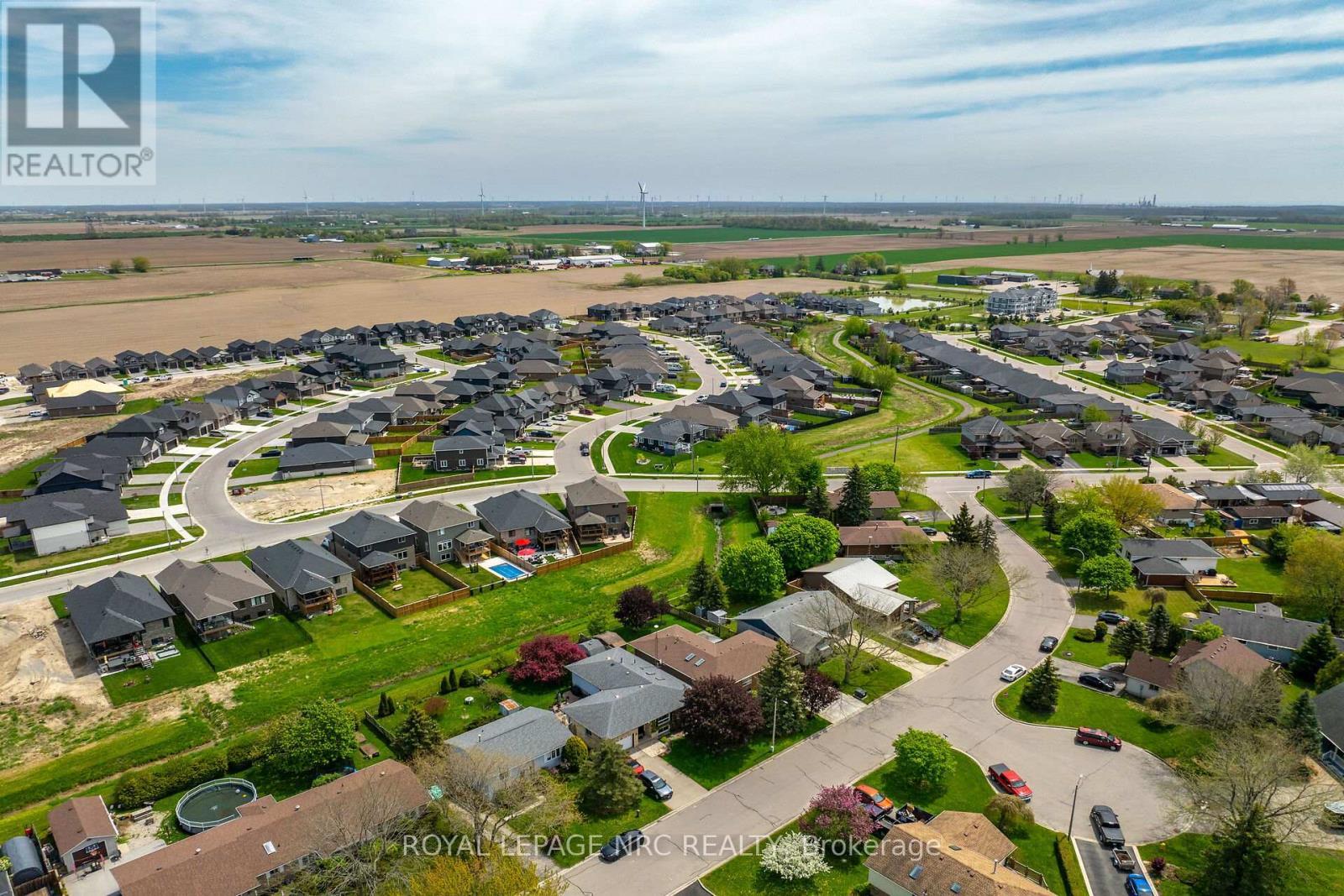 












47 MARLEY CRESCENT

,
Haldimand,




Ontario
N0A1J0

