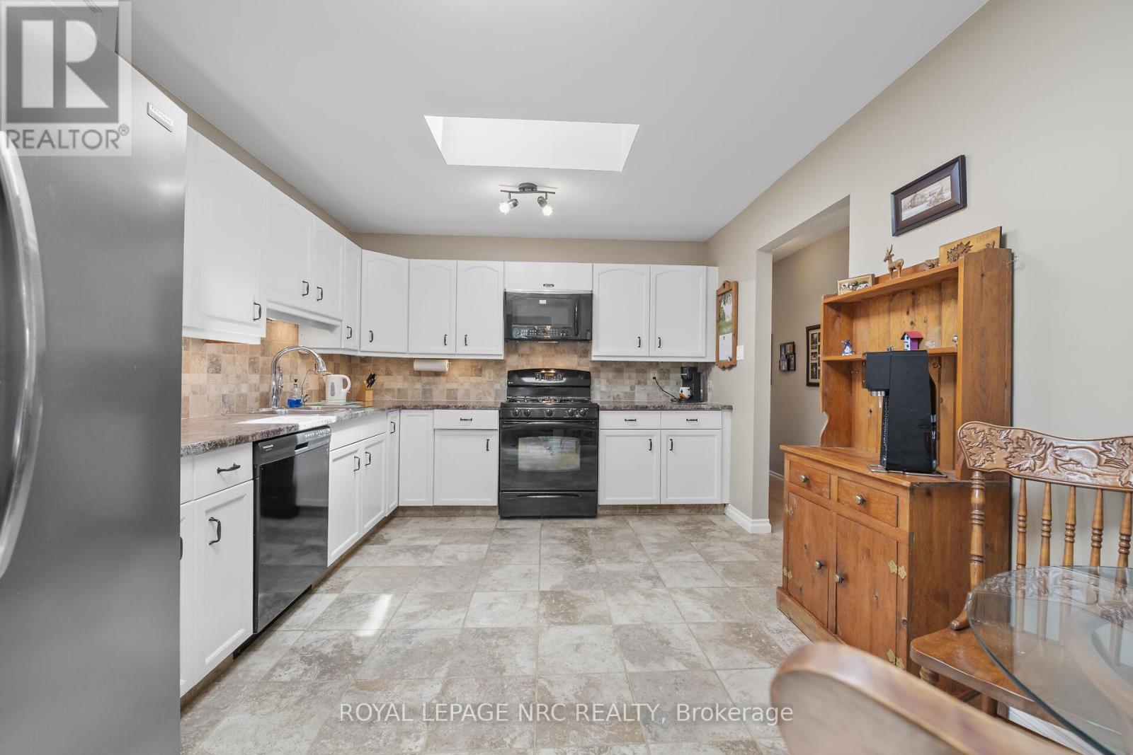 












47 MARLEY CRESCENT

,
Haldimand,




Ontario
N0A1J0

