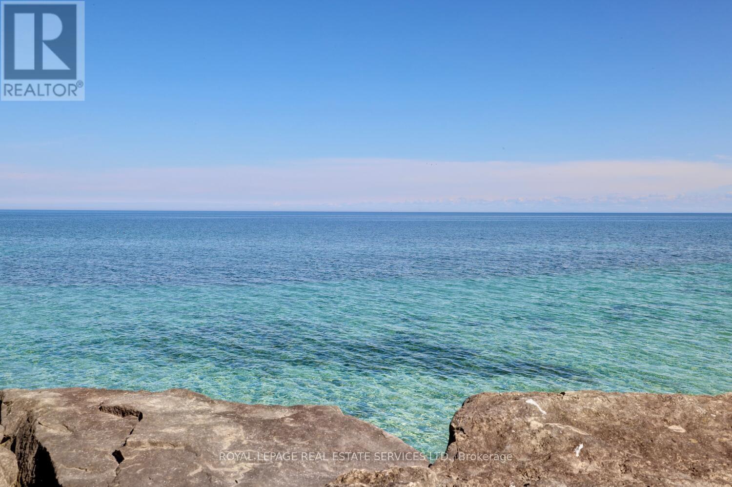 












104 - 41 LAKE SHORE DRIVE

,
Toronto,




Ontario
M8V1Z3

