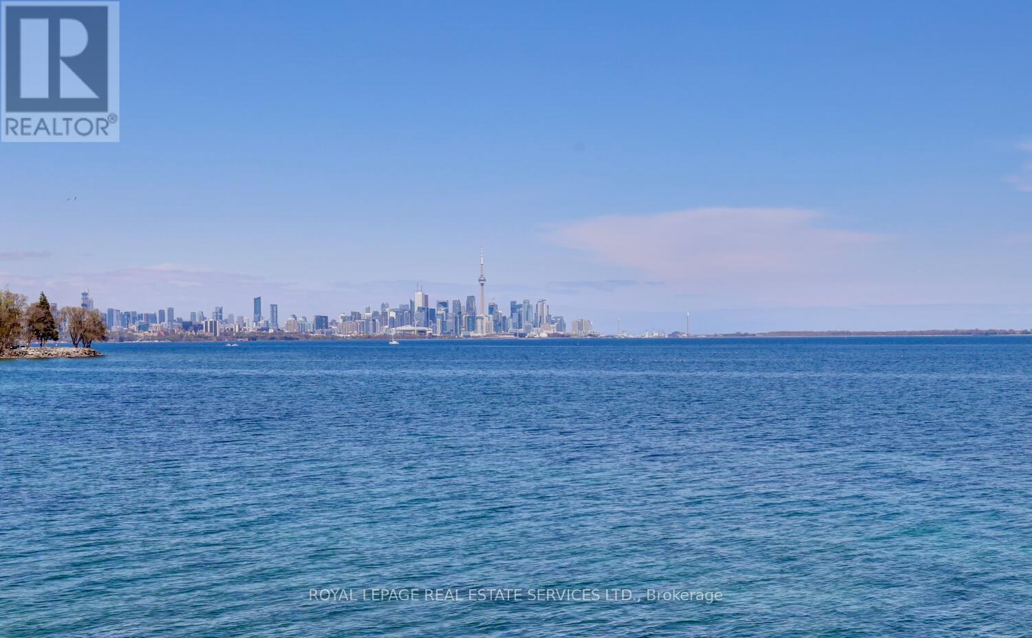 












104 - 41 LAKE SHORE DRIVE

,
Toronto,




Ontario
M8V1Z3

