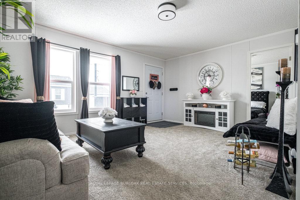 












29 HICKORY HOLLOW

,
Haldimand,




Ontario
N0A1L0

