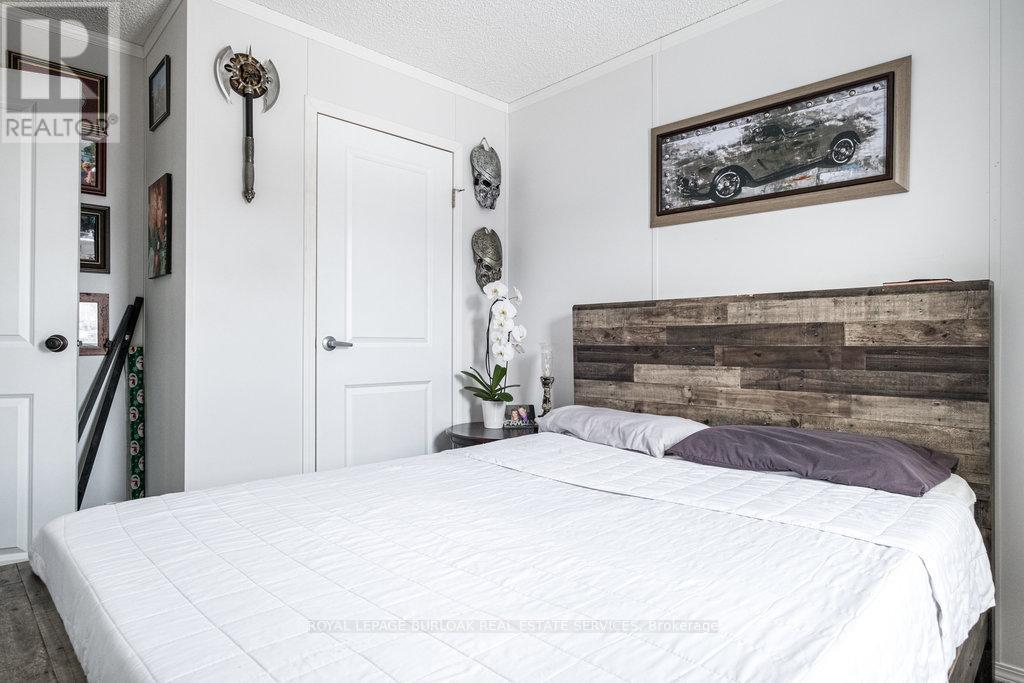 












29 HICKORY HOLLOW

,
Haldimand,




Ontario
N0A1L0


