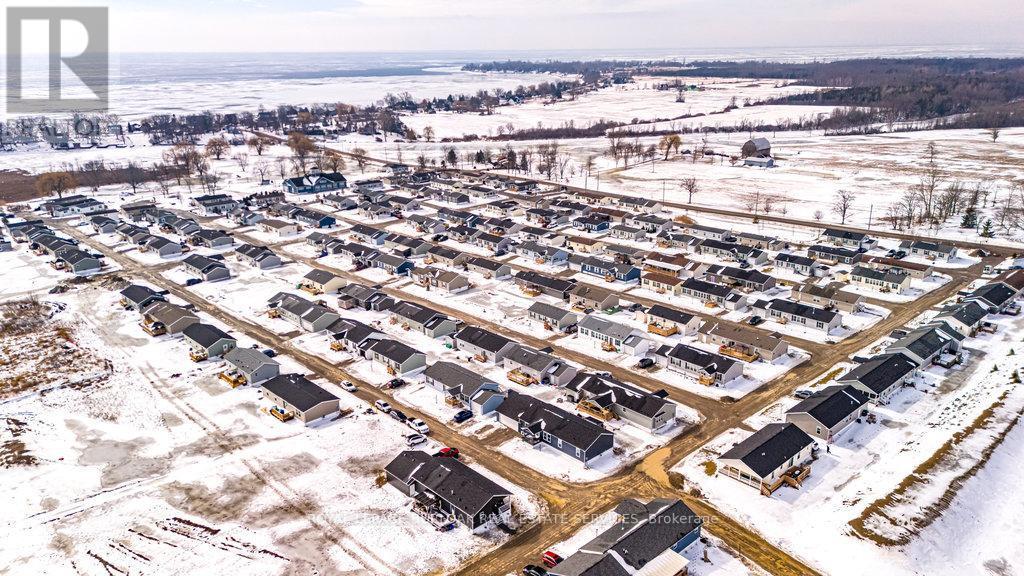 












29 HICKORY HOLLOW

,
Haldimand,




Ontario
N0A1L0

