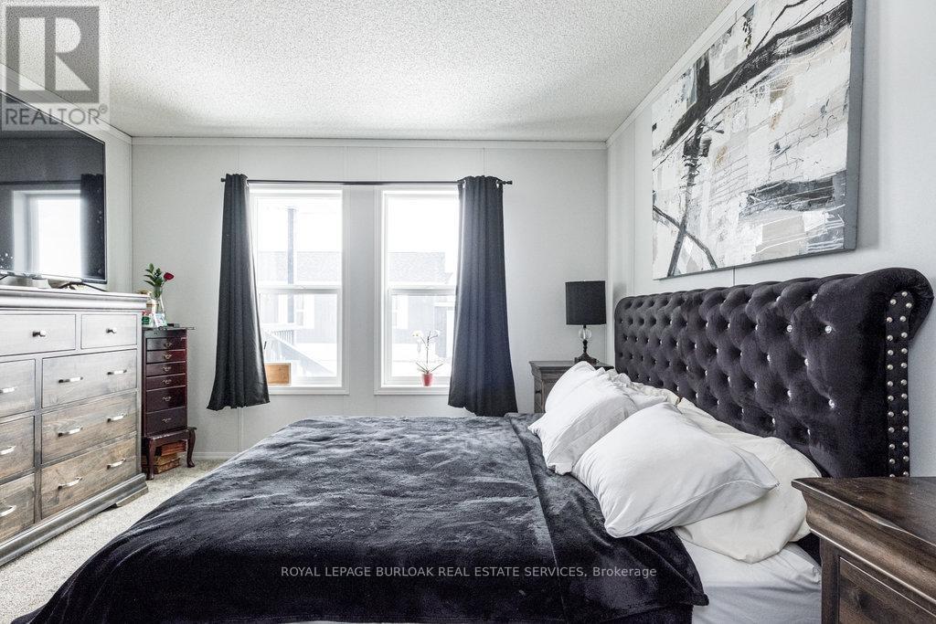 












29 HICKORY HOLLOW

,
Haldimand,




Ontario
N0A1L0

