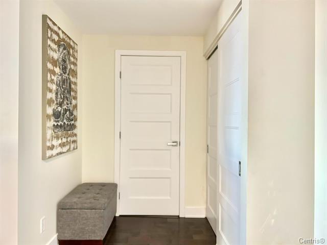 









2160


Av. Terry-Fox

, 711,
Laval (Chomedey),




QC
H7T3B7


