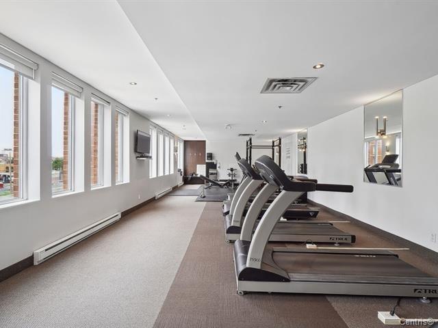 









2160


Av. Terry-Fox

, 711,
Laval (Chomedey),




QC
H7T3B7

