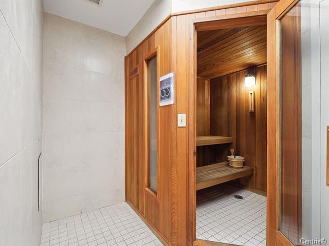 









2160


Av. Terry-Fox

, 711,
Laval (Chomedey),




QC
H7T3B7

