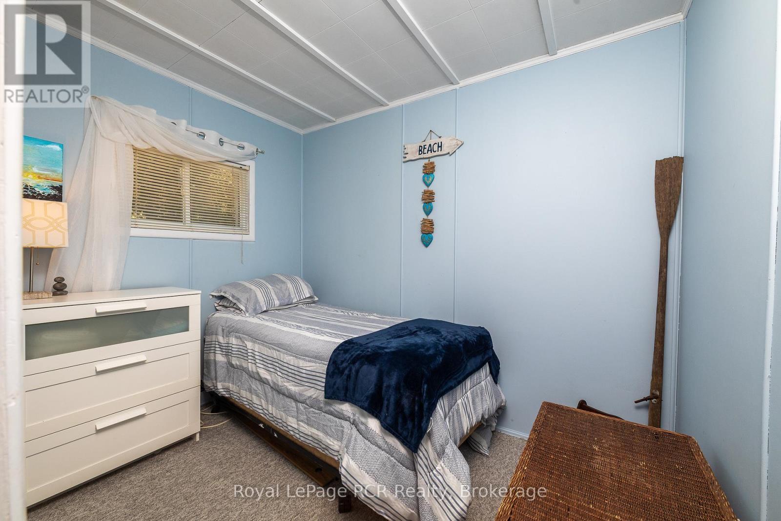 












917 BRUCE ROAD #13 ROAD

,
Native Leased Lands,




Ontario
N0H2L0

