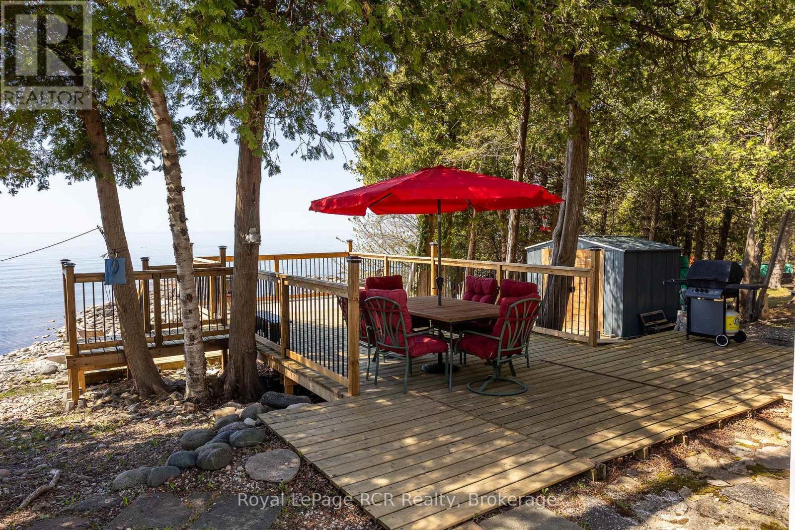 












917 BRUCE ROAD #13 ROAD

,
Native Leased Lands,




Ontario
N0H2L0

