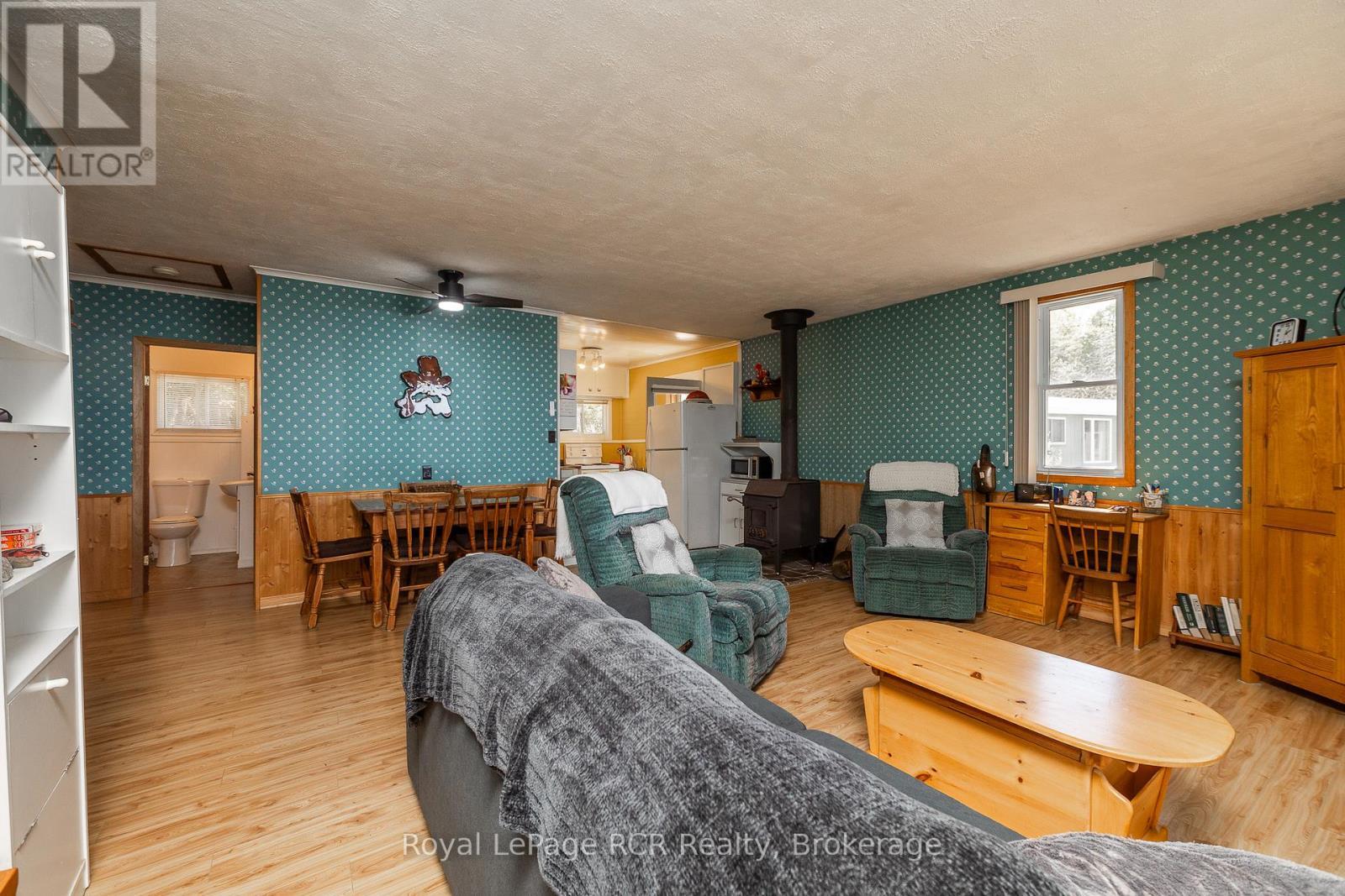












917 BRUCE ROAD #13 ROAD

,
Native Leased Lands,




Ontario
N0H2L0


