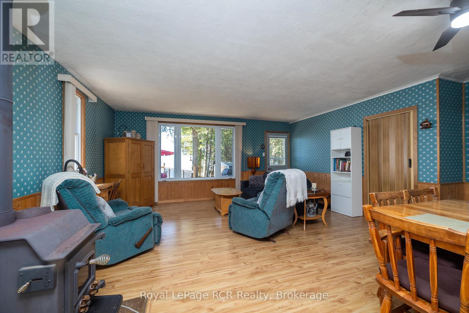 












917 BRUCE ROAD #13 ROAD

,
Native Leased Lands,




Ontario
N0H2L0


