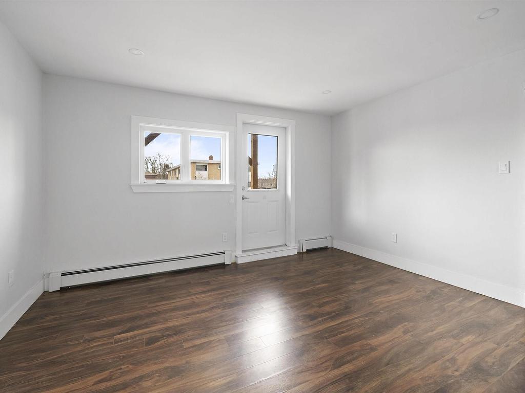 












85/85A Evans Avenue

,
Fairview,




NS
B3M 1C7

