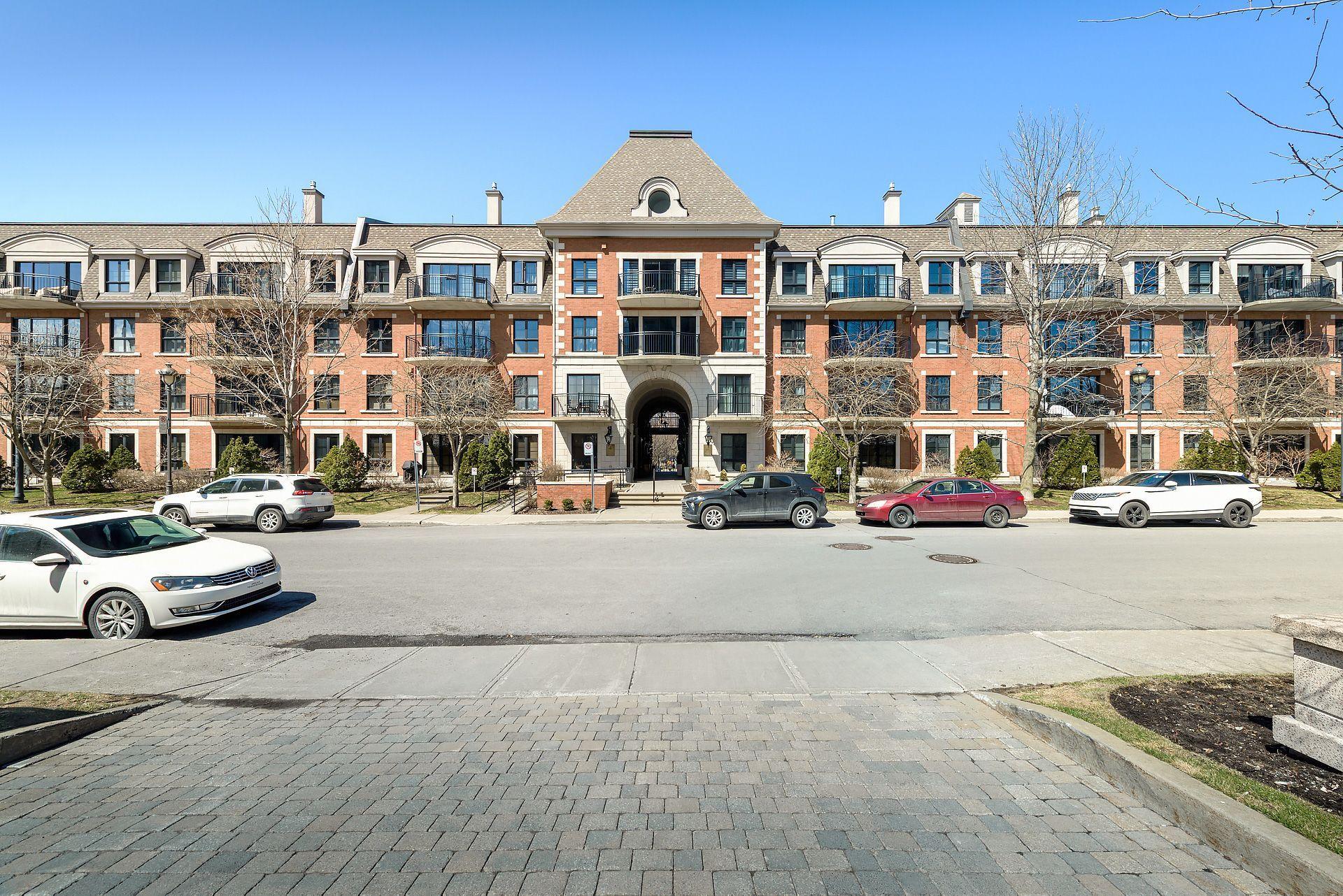 









2


Place des Jardins-des-Vosges

, 219,
Montréal (Verdun/Île-des-Soeurs),




QC
H3E2B2

