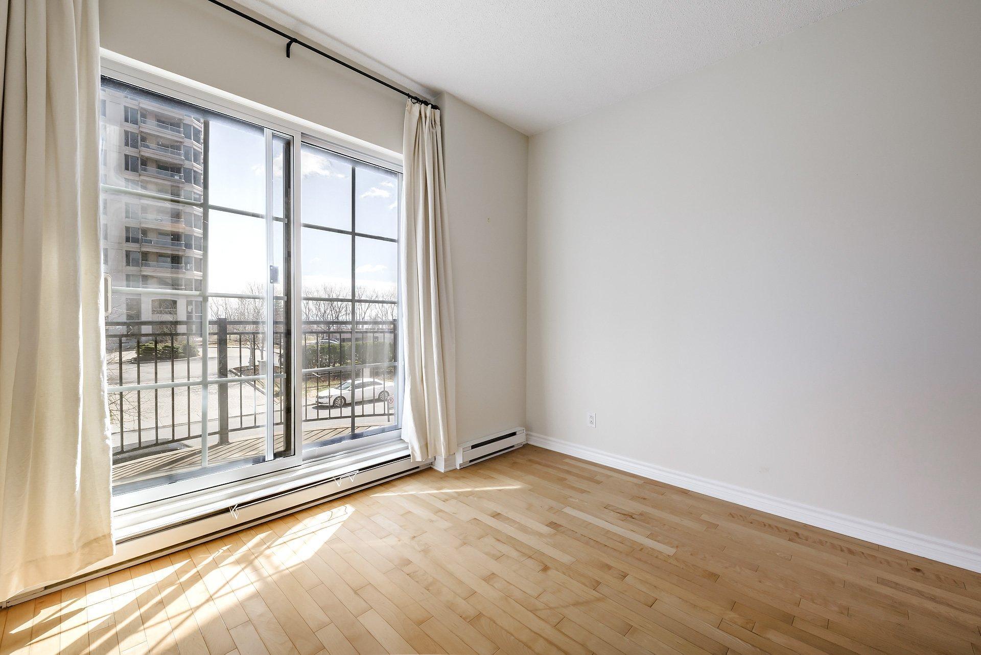 









2


Place des Jardins-des-Vosges

, 219,
Montréal (Verdun/Île-des-Soeurs),




QC
H3E2B2

