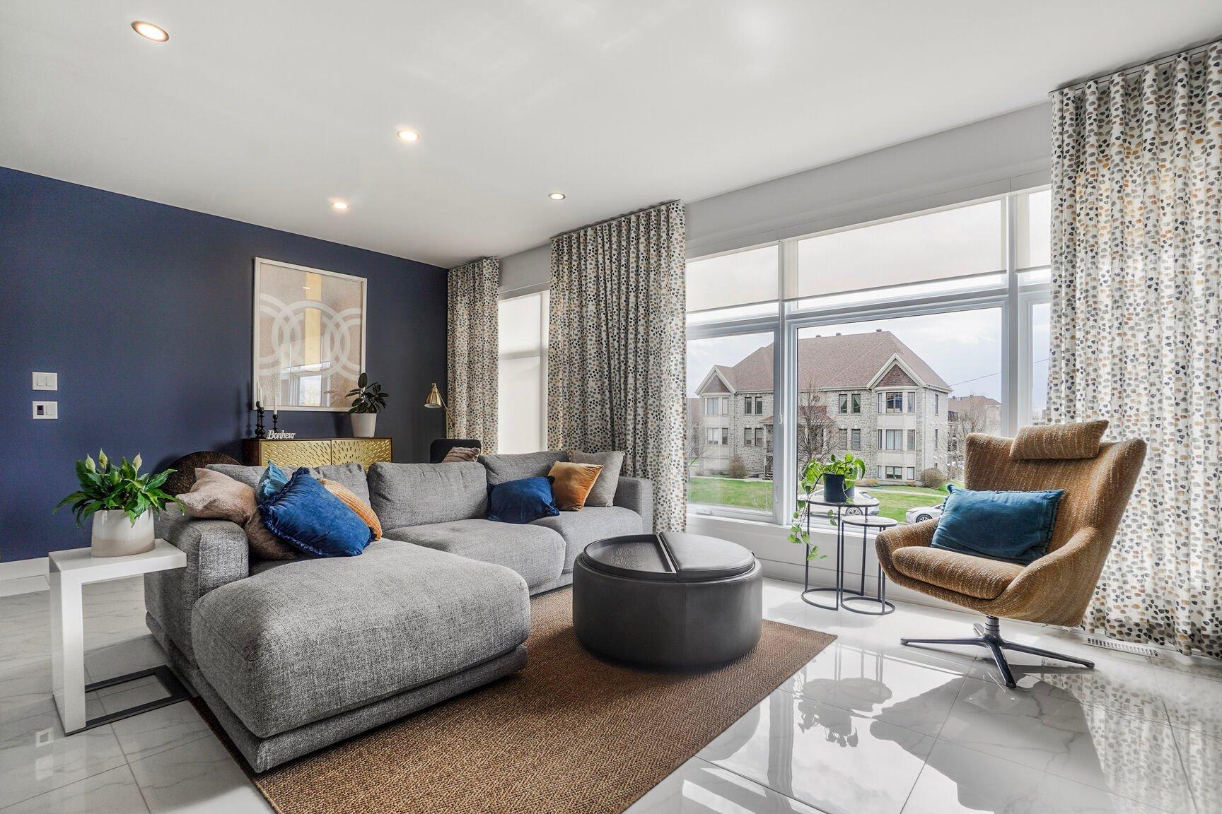 









684Z


Ch. du Golf

,
Sainte-Julie,




QC
J3Y1Y1

