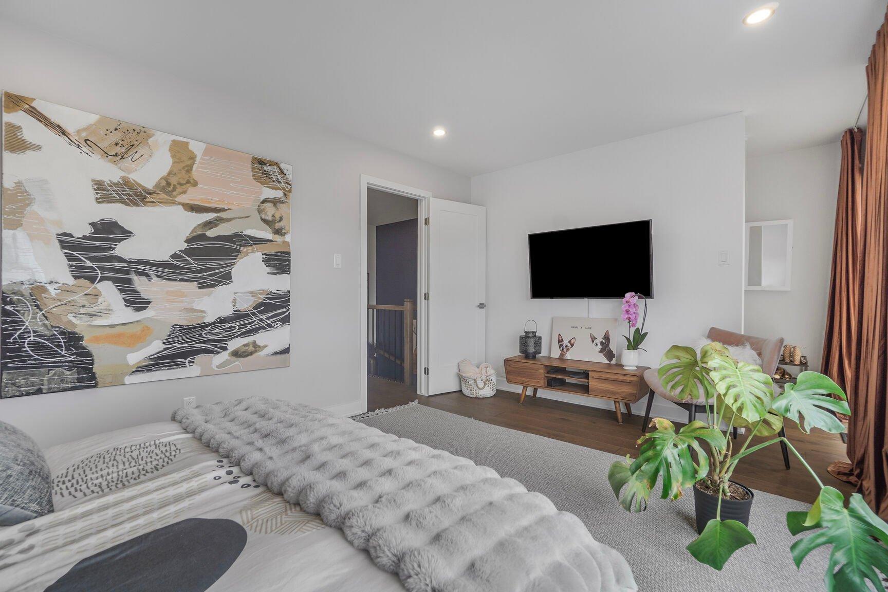 









684Z


Ch. du Golf

,
Sainte-Julie,




QC
J3Y1Y1

