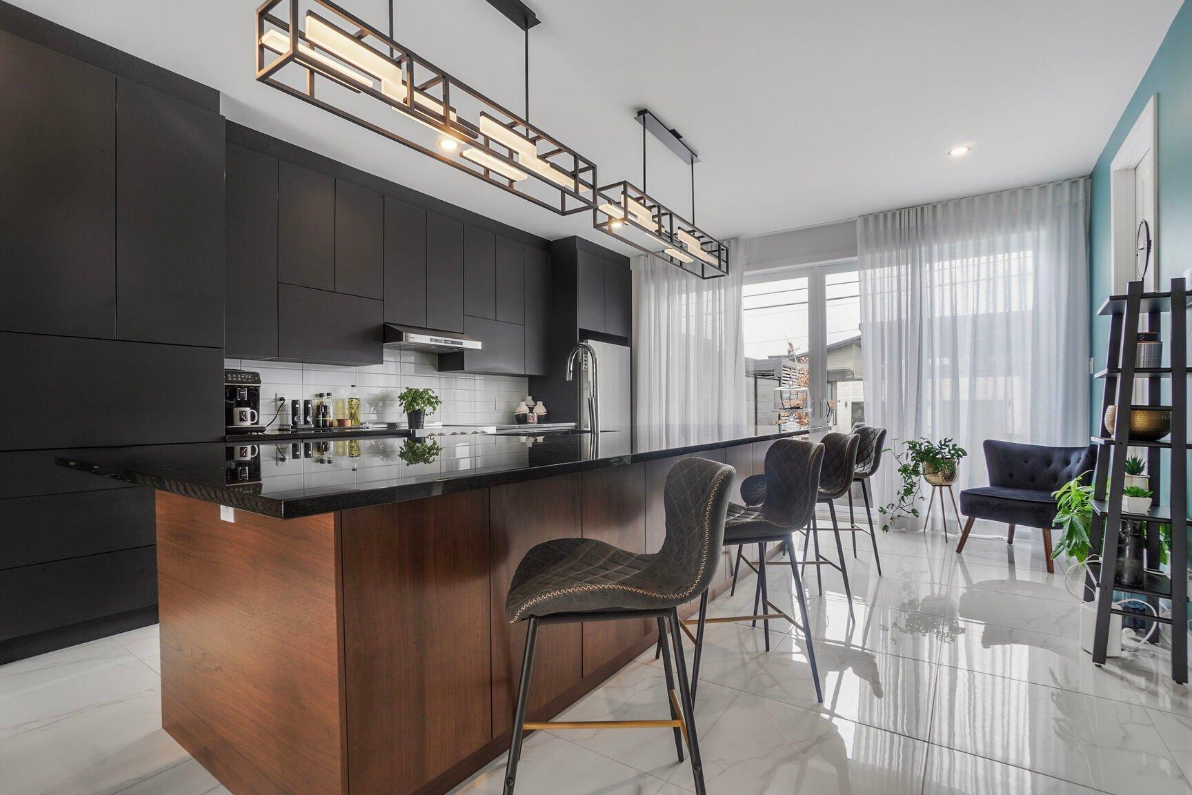 









684Z


Ch. du Golf

,
Sainte-Julie,




QC
J3Y1Y1

