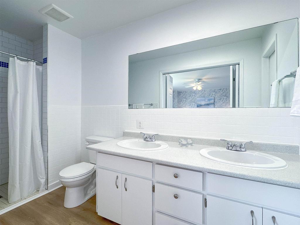 












21 Pope Avenue

,
Charlottetown,




PE
C1A 6N4

