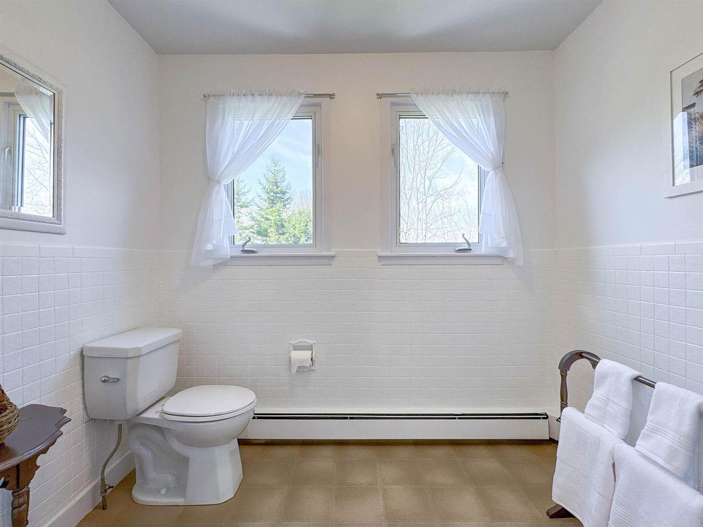












21 Pope Avenue

,
Charlottetown,




PE
C1A 6N4

