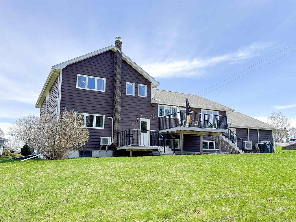 












21 Pope Avenue

,
Charlottetown,




PE
C1A 6N4

